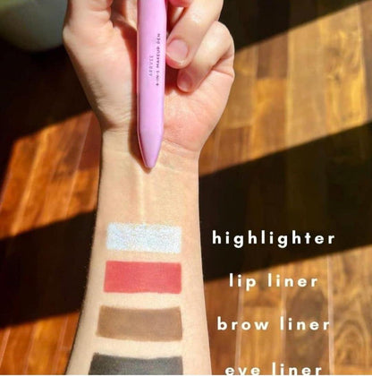 4-in-1 Makeup Pen – Eyeliner, Brow, Lip Liner & Highlighter (Multicolor)
