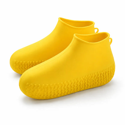 Pair of Non-Slip Silicone Rain Shoe Covers Reusable Waterproof Foldable Boot Covers